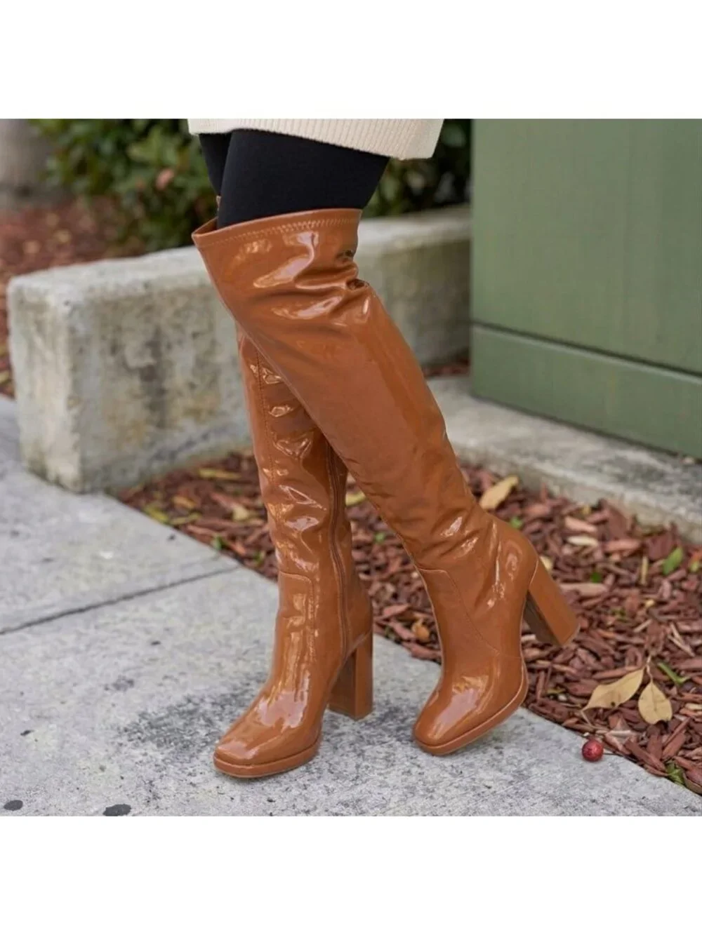 High-Gloss Brown Knee-High Boots With Block Heel Side Zipper And Square Toe Desi